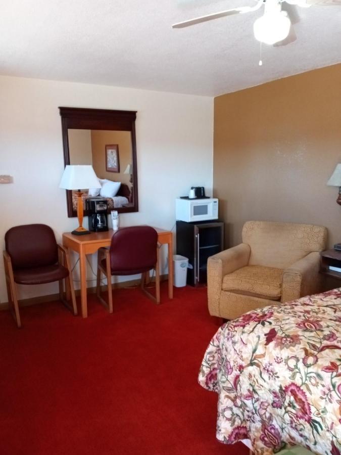 Riverview Motel Mammoth Spring المظهر الخارجي الصورة