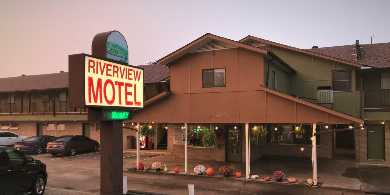 Riverview Motel Mammoth Spring المظهر الخارجي الصورة